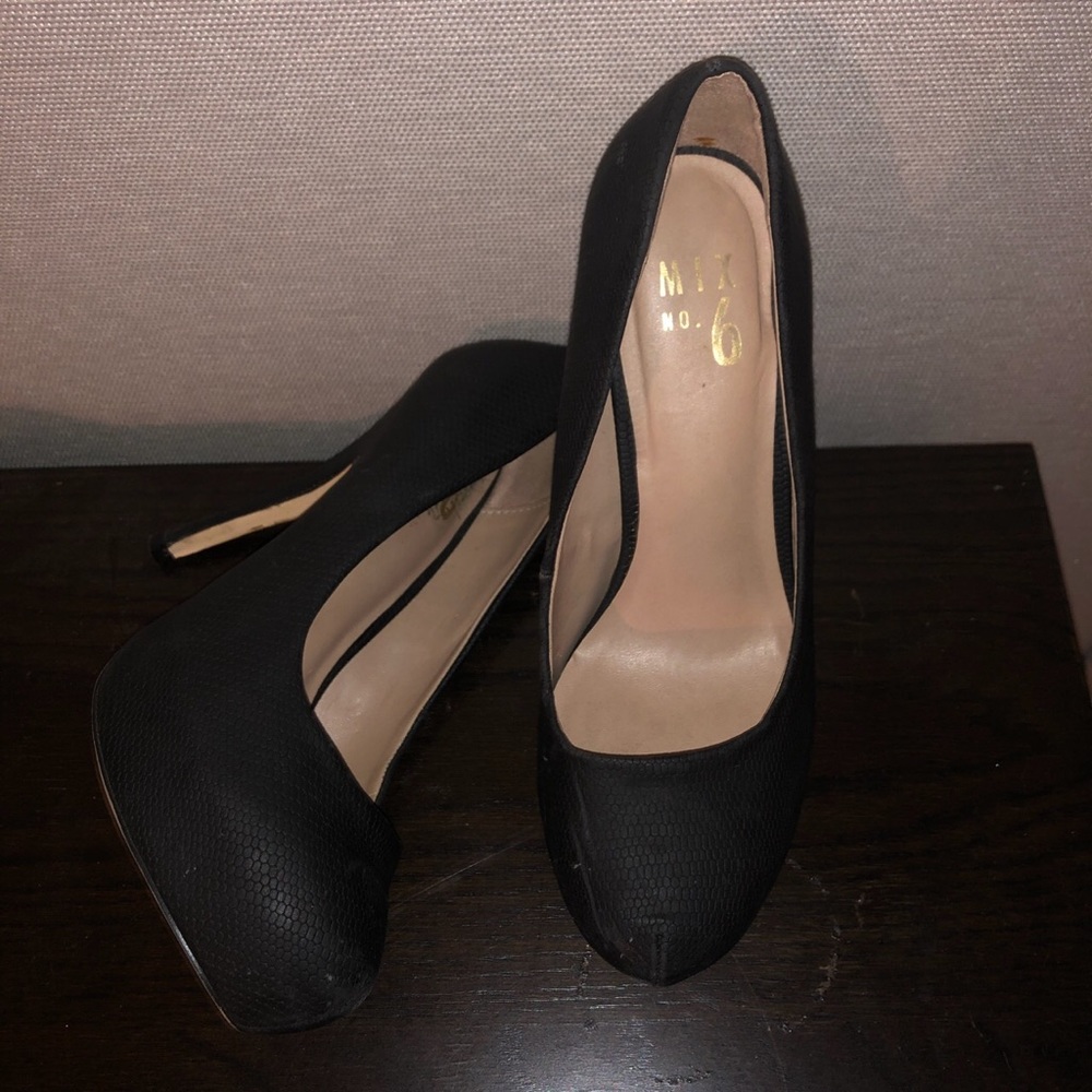 Black heels